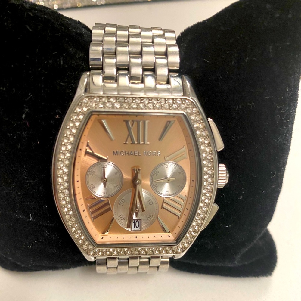 Authenticity Michael Kors Watch